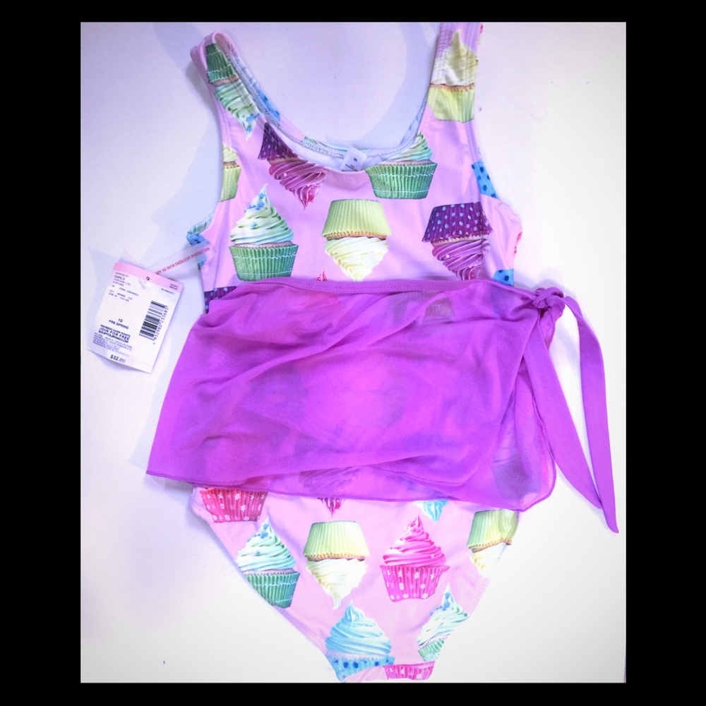Girls 1 Piece Cup Cake Swimsuit w/ skirt Size 10 (no sash)